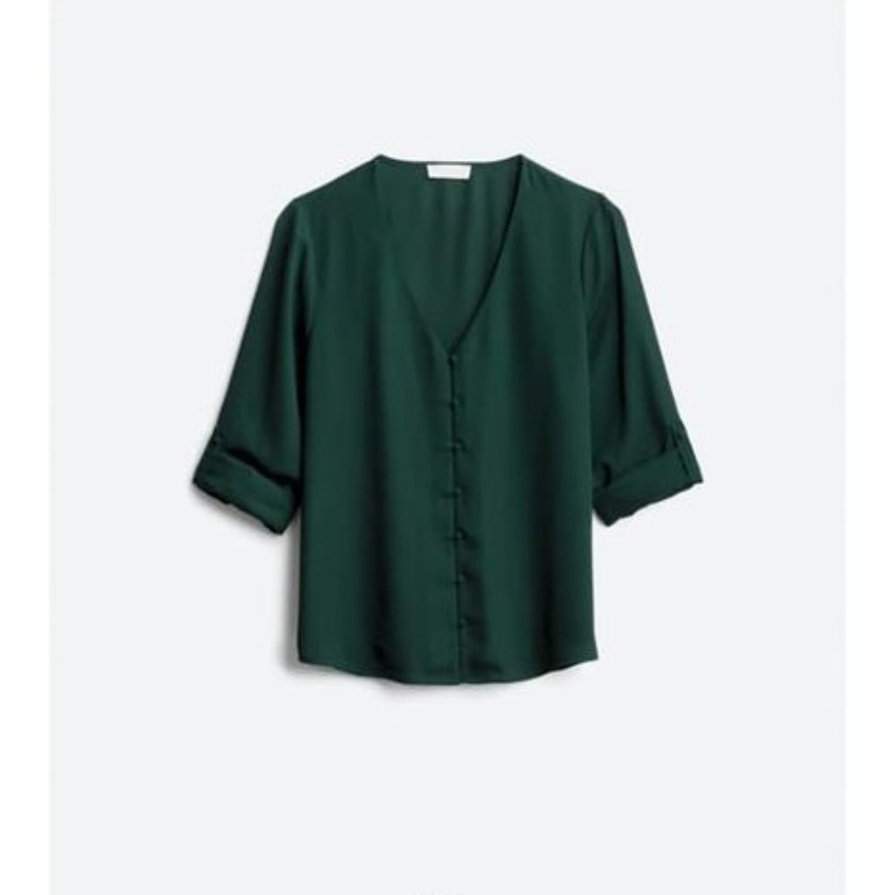 SOPHIE RUE Cecilly Covered Button Blouse Size: S